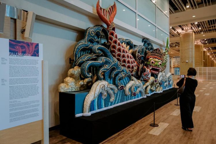 G20サミットを前に、バリのNgurah Rai空港がアートで彩られる