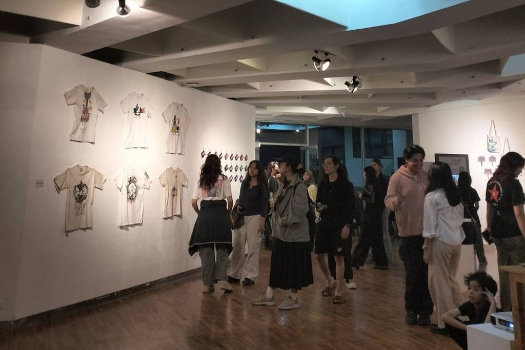 Sinestesia、バンドン工科大学アートマーケット2025のプレイベント、50年間のアーカイブを紹介