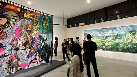 芸術とリテラシー：両者の間の往復と発展
