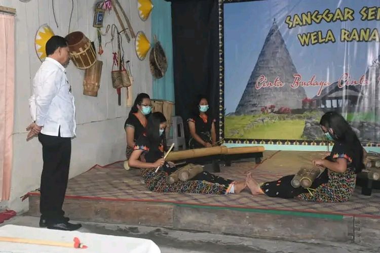Nusa Tenggara Timurの芸術団体「Wela Rana」、アメリカの国際文化イベントに参加